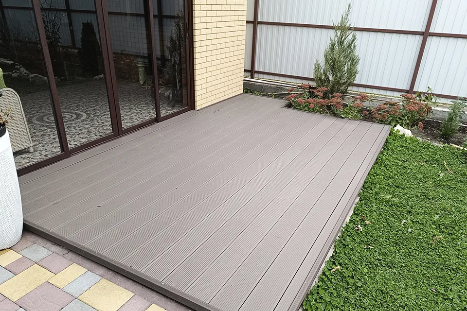 Террасная доска с замком: полное руководство по выбору, монтажу и эксплуатации